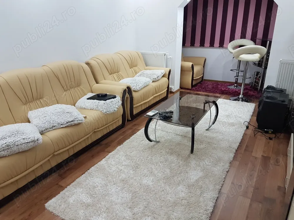 Apartamentt  2 camere zona bicaz - imagine 1