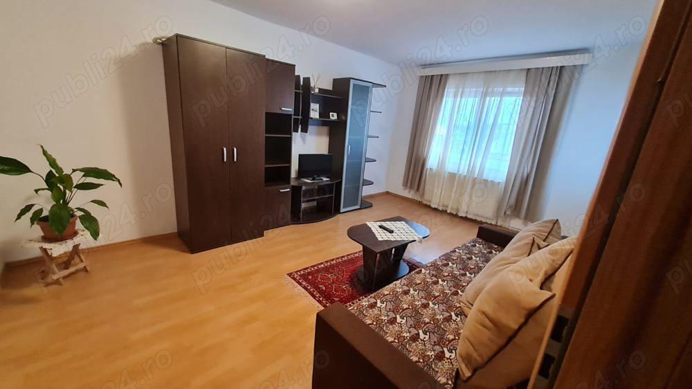 PROPRIETAR,inchiriez ap. 2 camere decomandat,cartier Strand[str.Strandului)