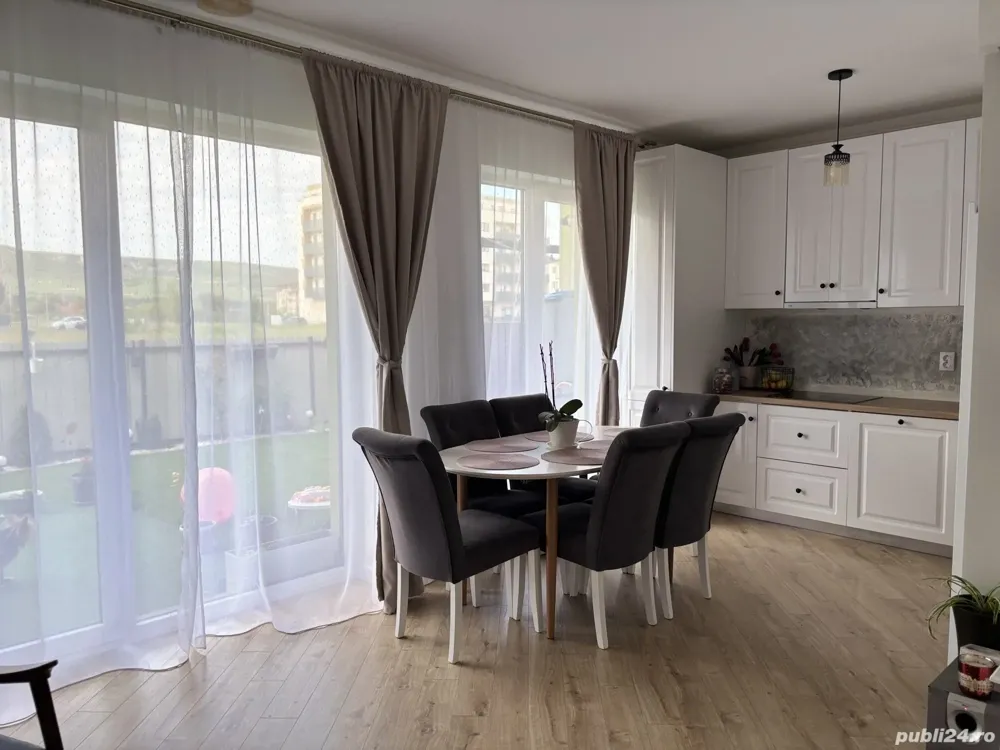 Casa primitoare de vânzare ideală pentru o familie