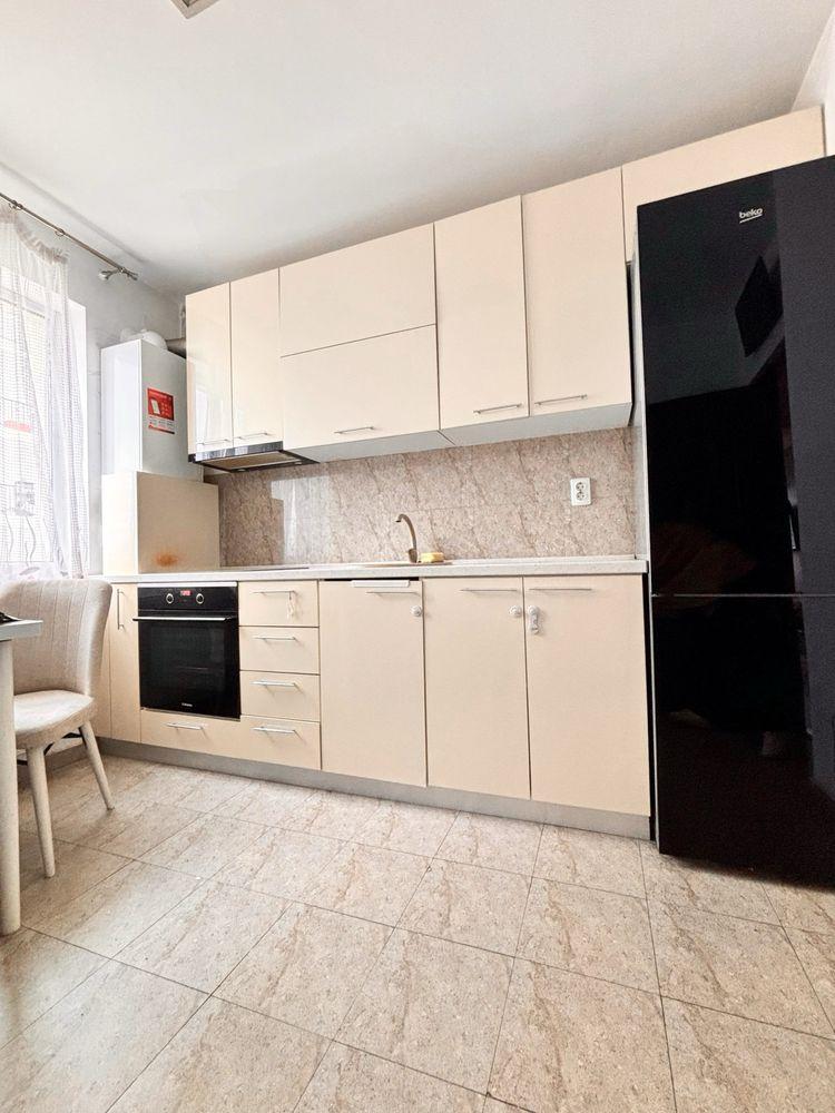 Apartament 3 camere + parcare La strada mall