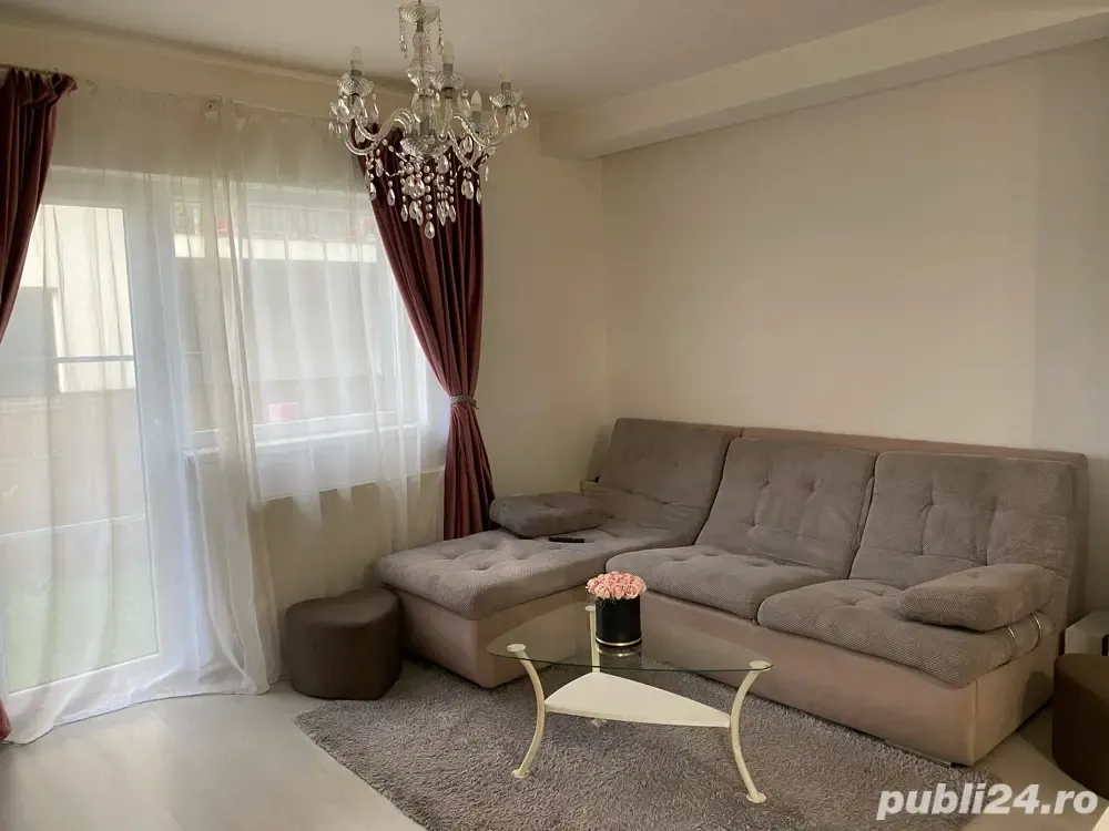 Apartament cu curte ,3 camere ,Selimbar ! - imagine 1