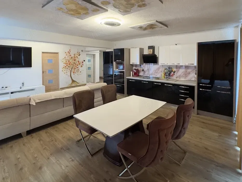 Apartament  Sibiu 3 camere | Doamna Stanca