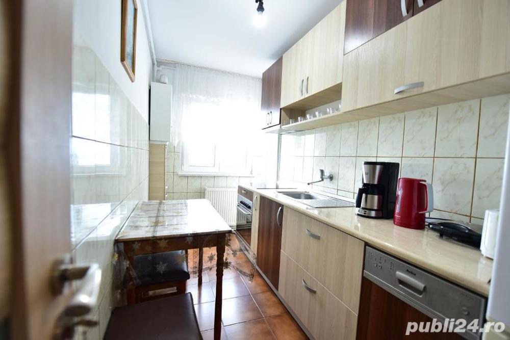 Apartament luminos si spatios de vanzare
