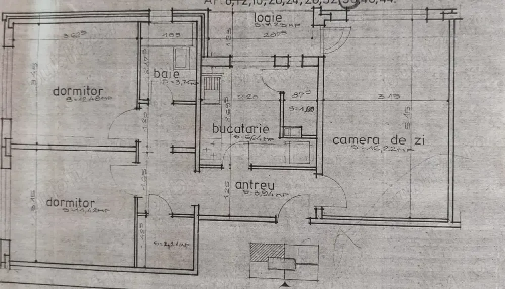 Apartament 3 camere, decomandat
