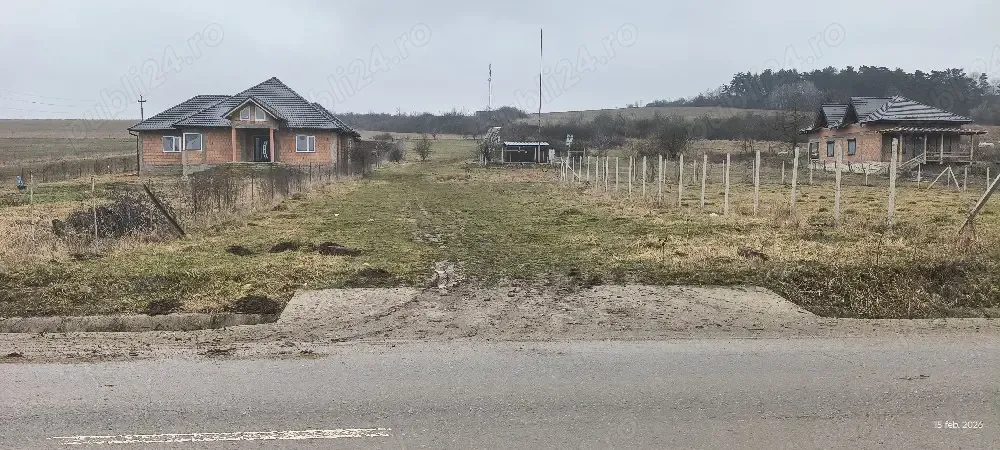 teren intravilan 1000 mp sat Rusciori judetul Sibiu