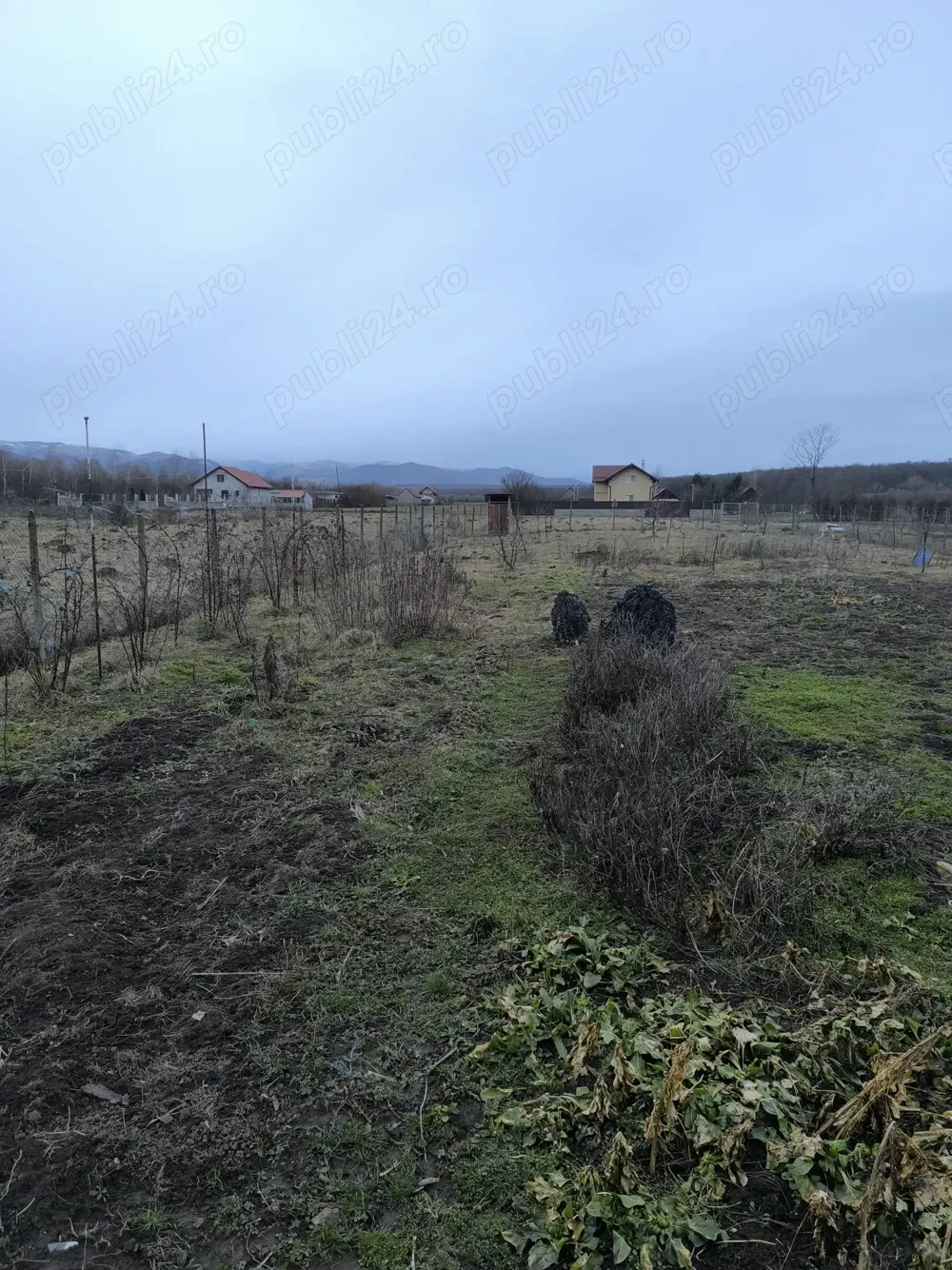 Vând teren intravilan Calea Cisnădiei -Soseaua Sibiului