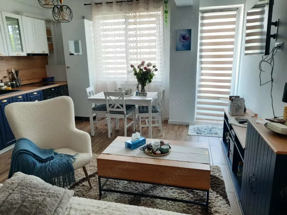 Cazare regim hotelier- Blue Zone Apartament 2 camere, 50 euro negociabil