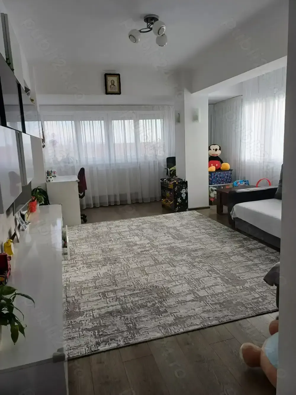 Apartament 2 camere, decomandat