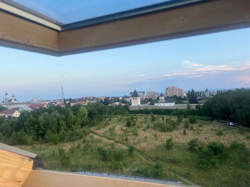 Penthouse 183.50 mp - imagine 1