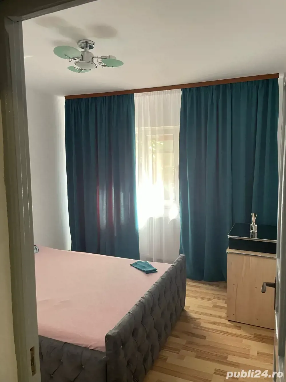 Ofer spre inchiriere apartament - imagine 1