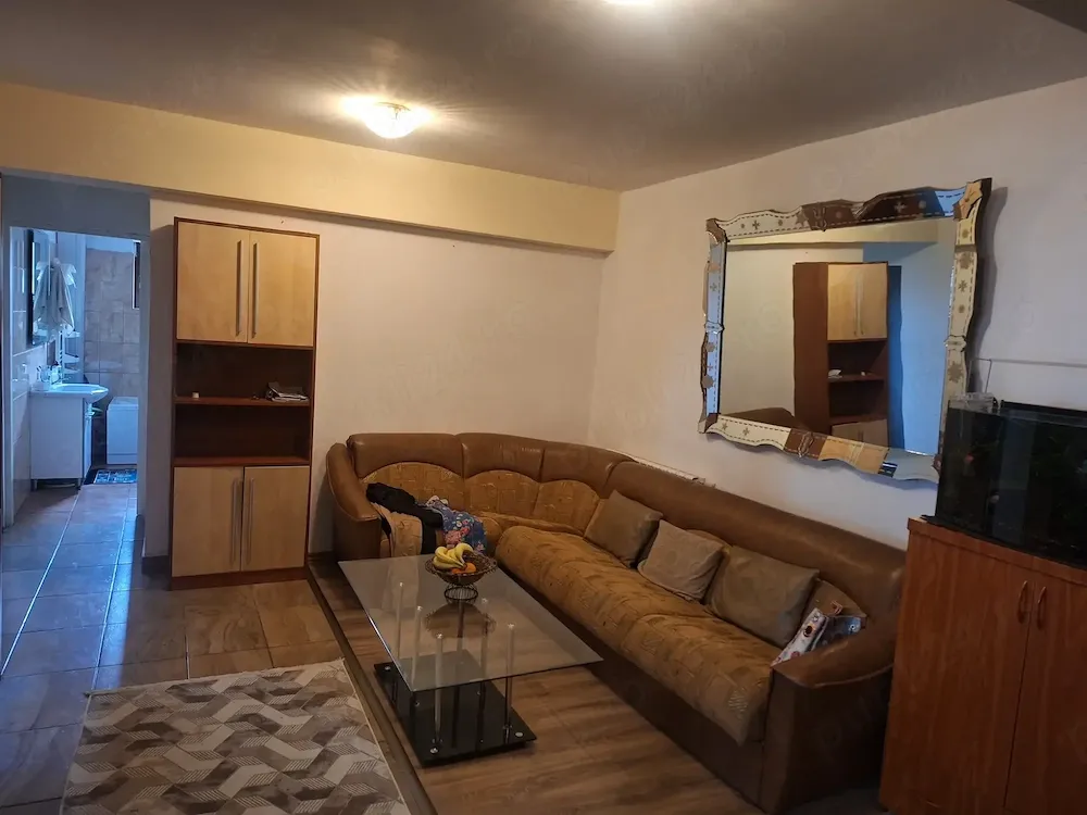 Inchiriez apartament - imagine 1