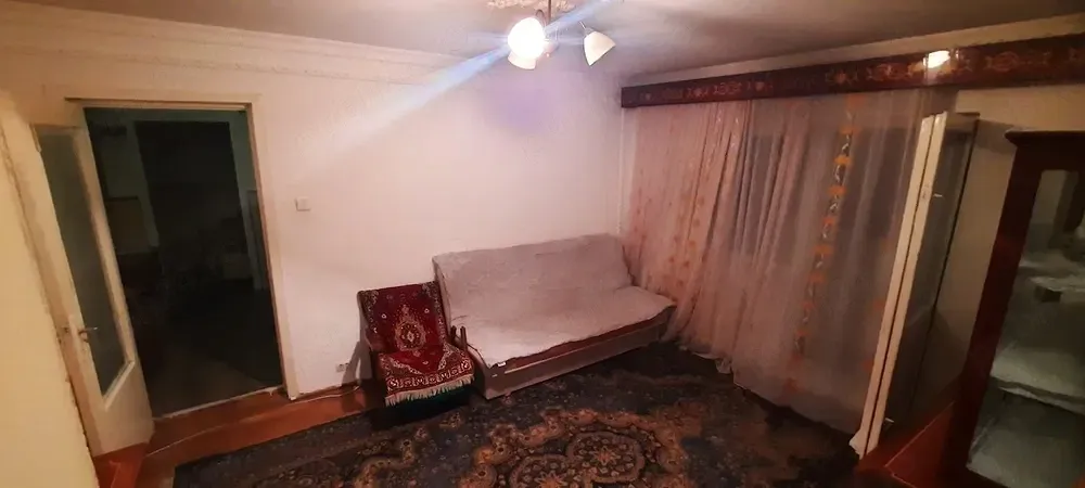 Apartament cu 2 camere  T. Callimachi - Capat 1 etaj 3