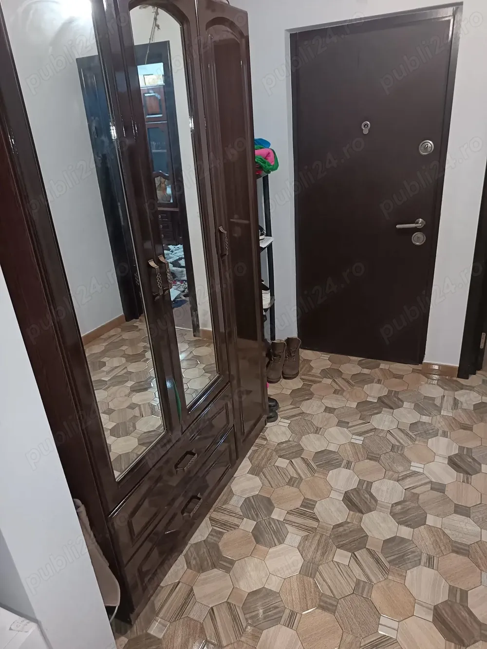 Vând apartament 2 camere , în Botoșani, Aleea Bucovina