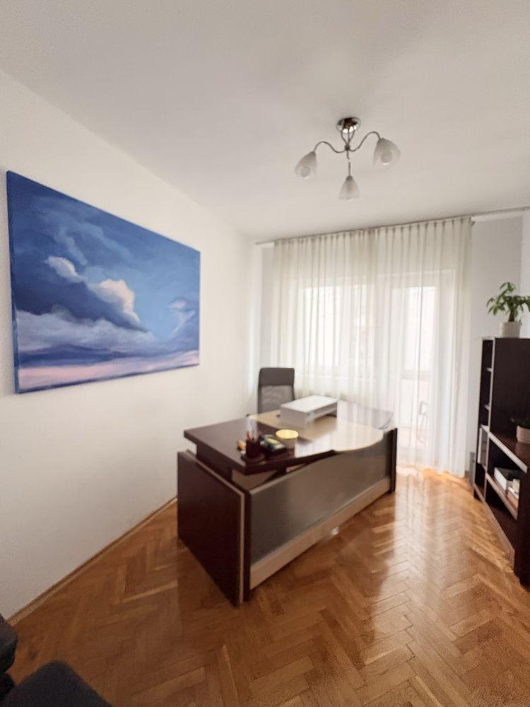 Închiriez camera pentru birou în zona Piața Cipariu, Cluj-Napoca - imagine 1