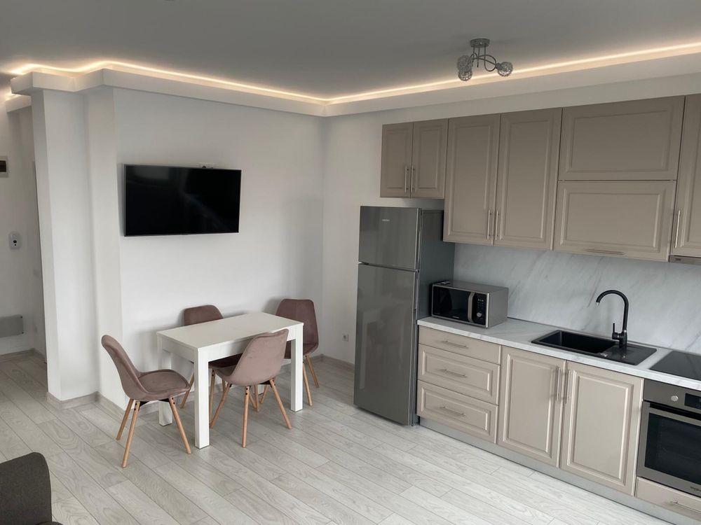 Persoana fizica inchiriez apartament 3 camere,parcare subterana, zona BMW VIVO - imagine 1