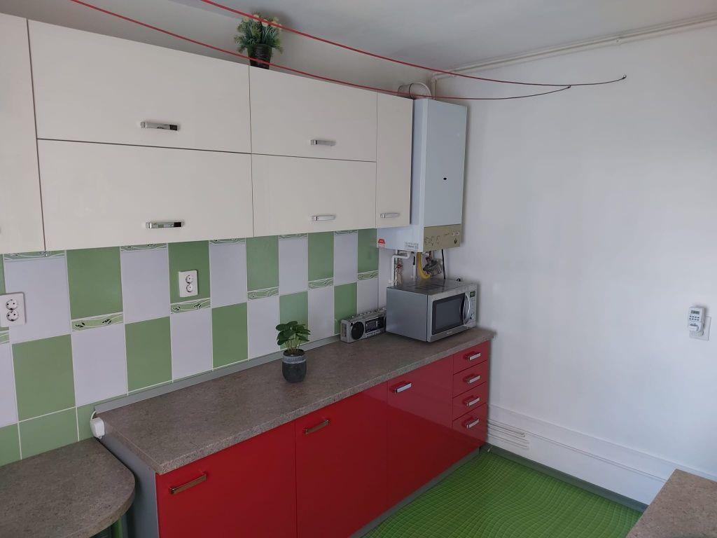 De inchiriat apartament 2 camere Tudor