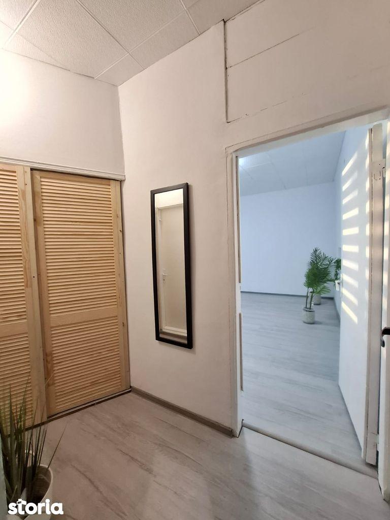 Garsoniera 27mp - baie, bucatarie, Tractorul/Faget - zona linistita - imagine 1