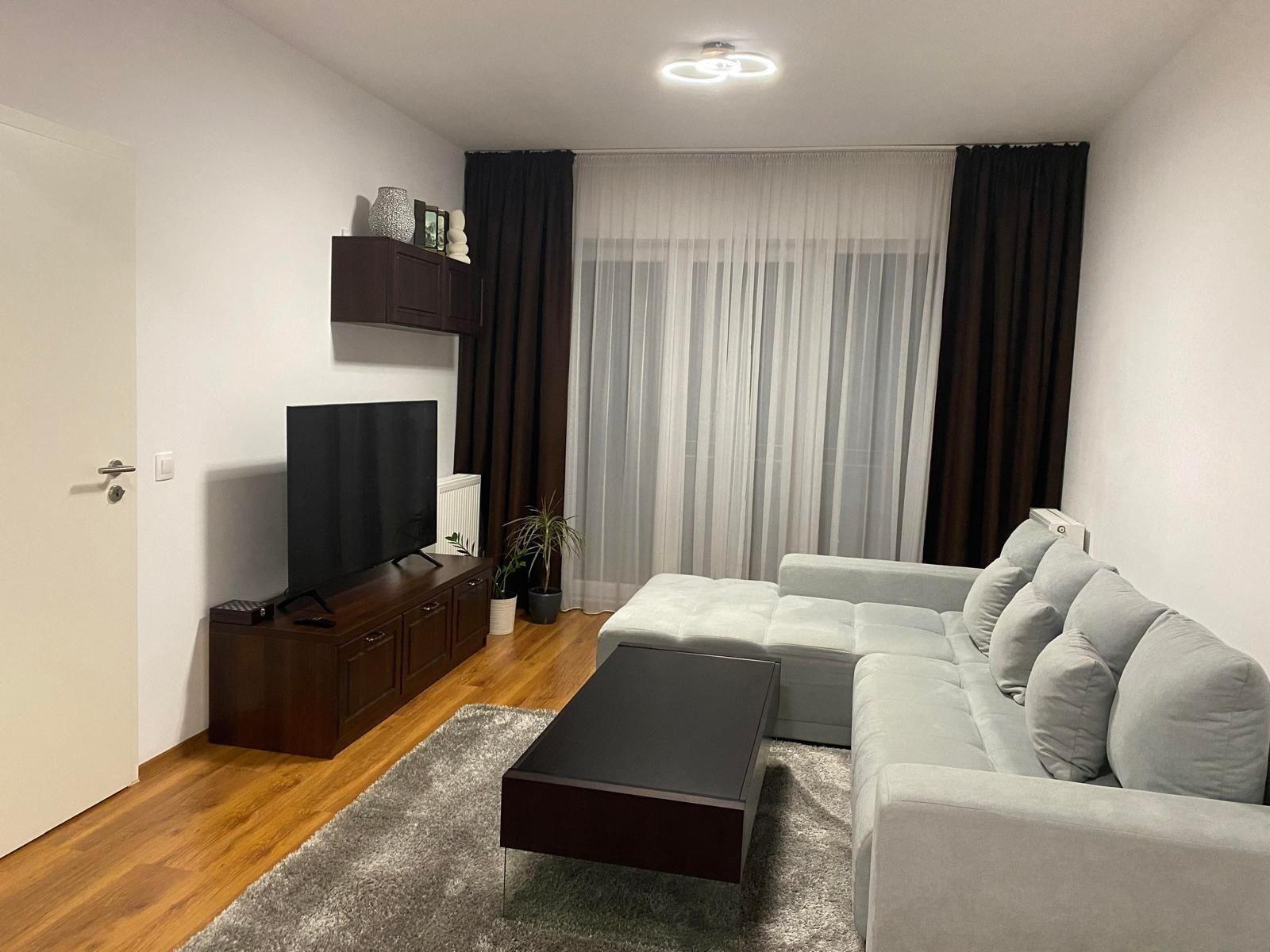 Apartament 2 camere  Tractorul Brașov, parcare subterana
