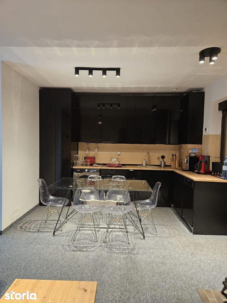 Casa unica in centrul Brasovului cu gradina privata - imagine 1