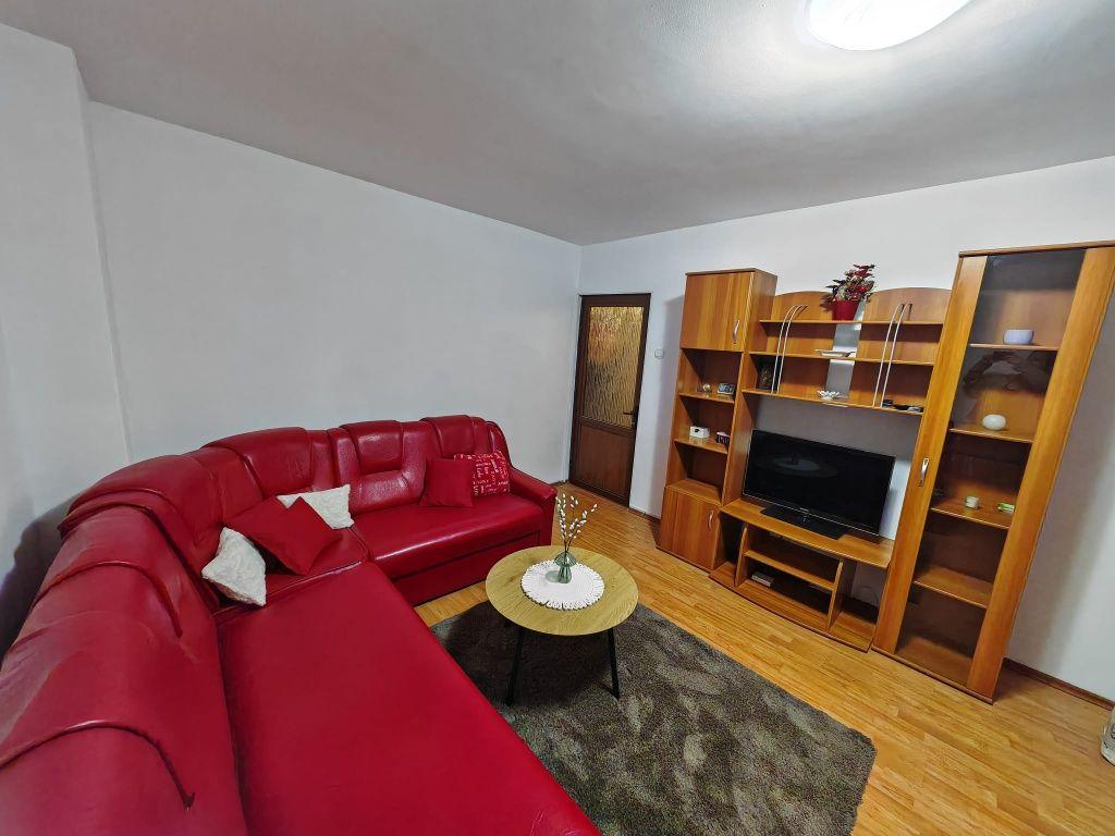 Apartament Inel 2 de închiriat