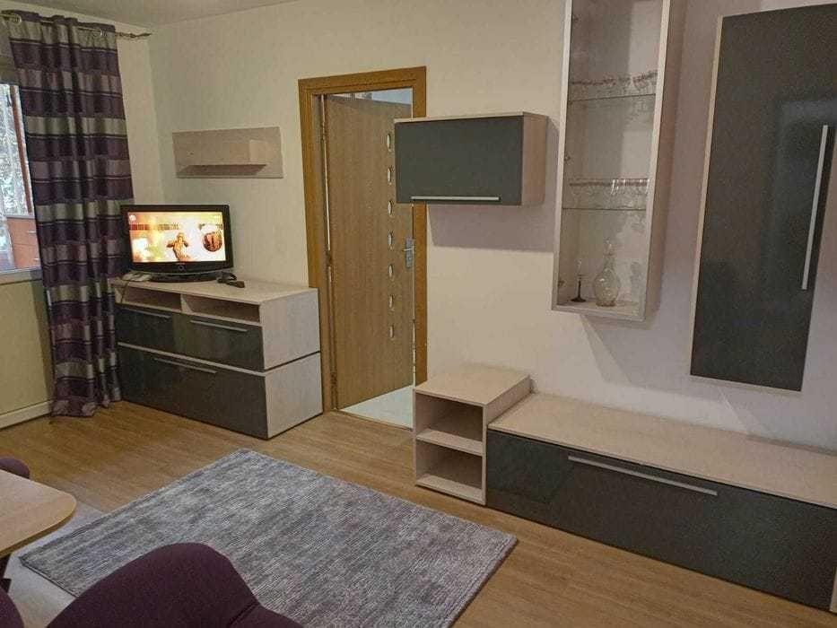 Apartament de inchitiat