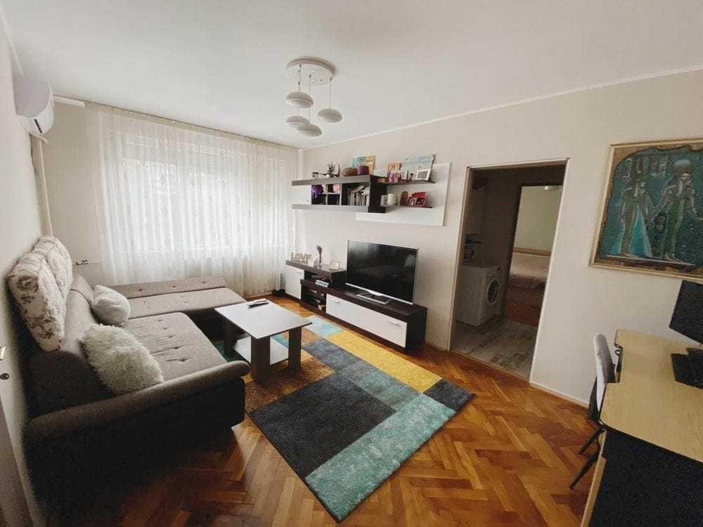 Inchiriez aparament 2 camere Rogerius - imagine 1