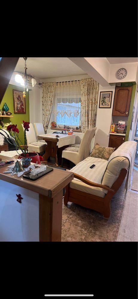 Apartament cu 4 camere de vanzare - imagine 1