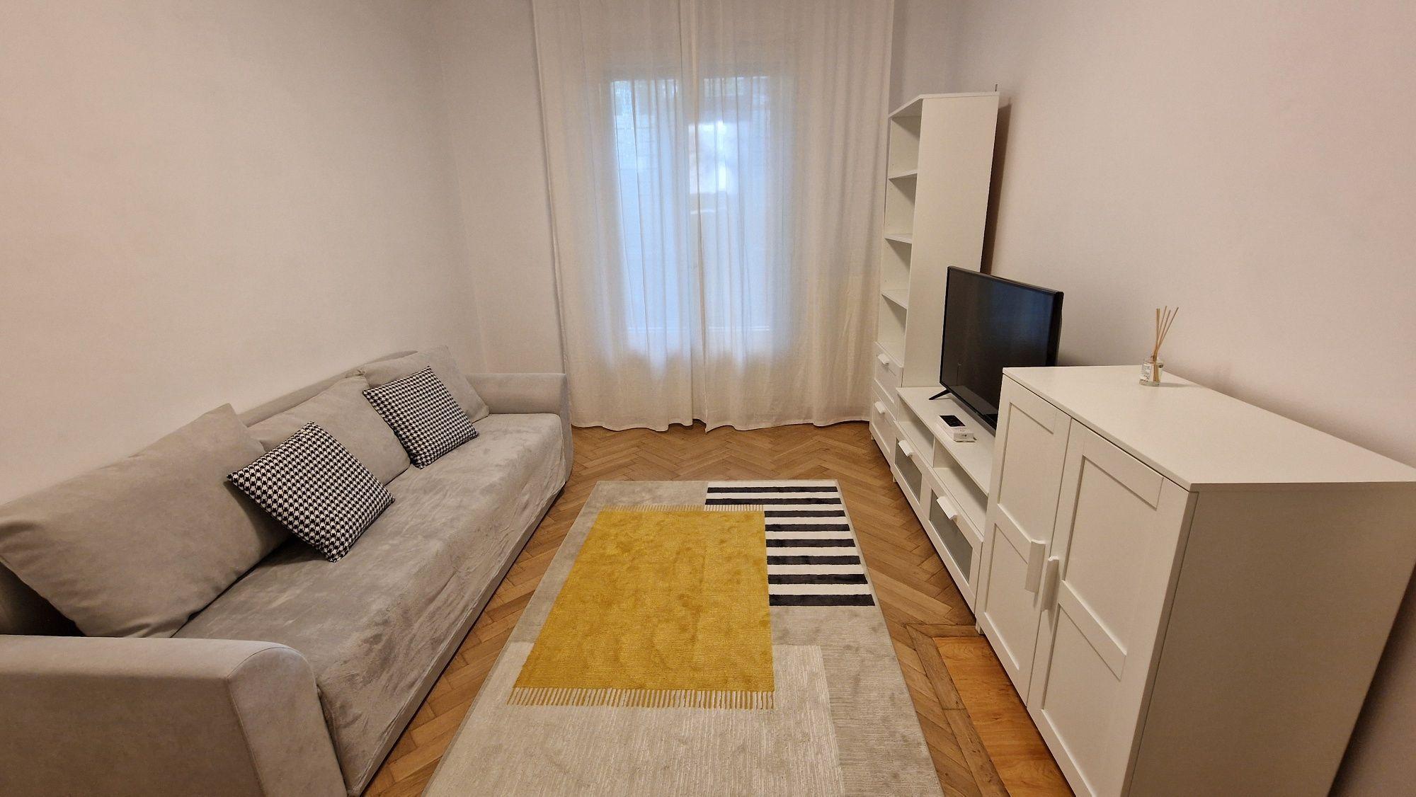 Chirie Floreasca Compozitori