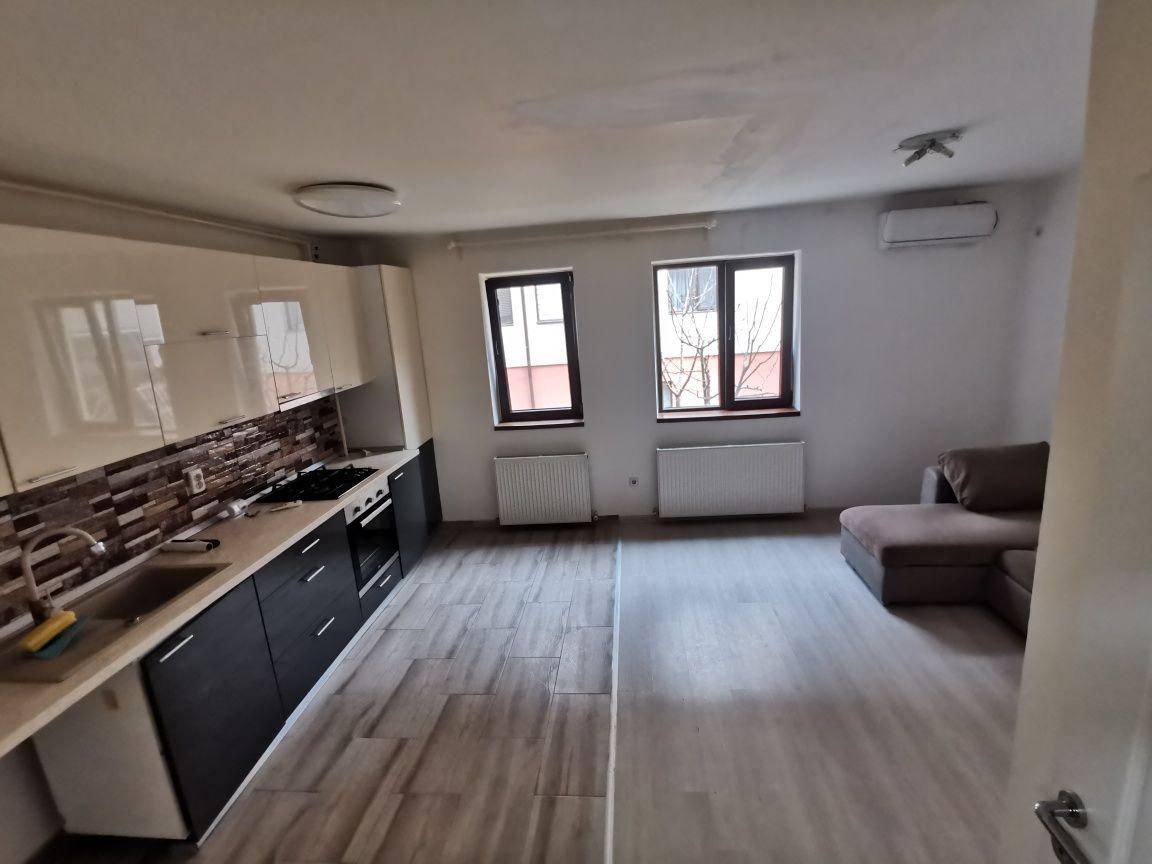 Apartament 3 camere + loc de parcare zona Fundeni Dobroesti, centrala termica proprie, bloc nou parter cu vedere gradina 70m patrati