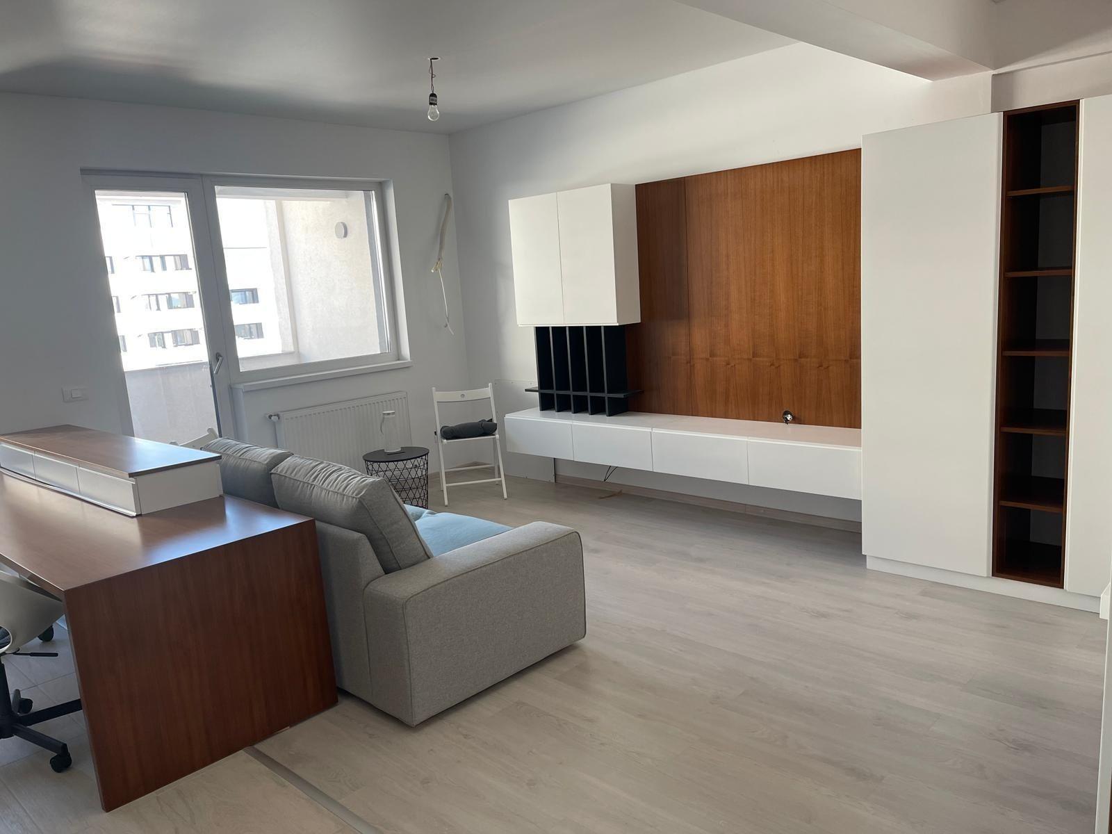 Vând apartament 2 camere