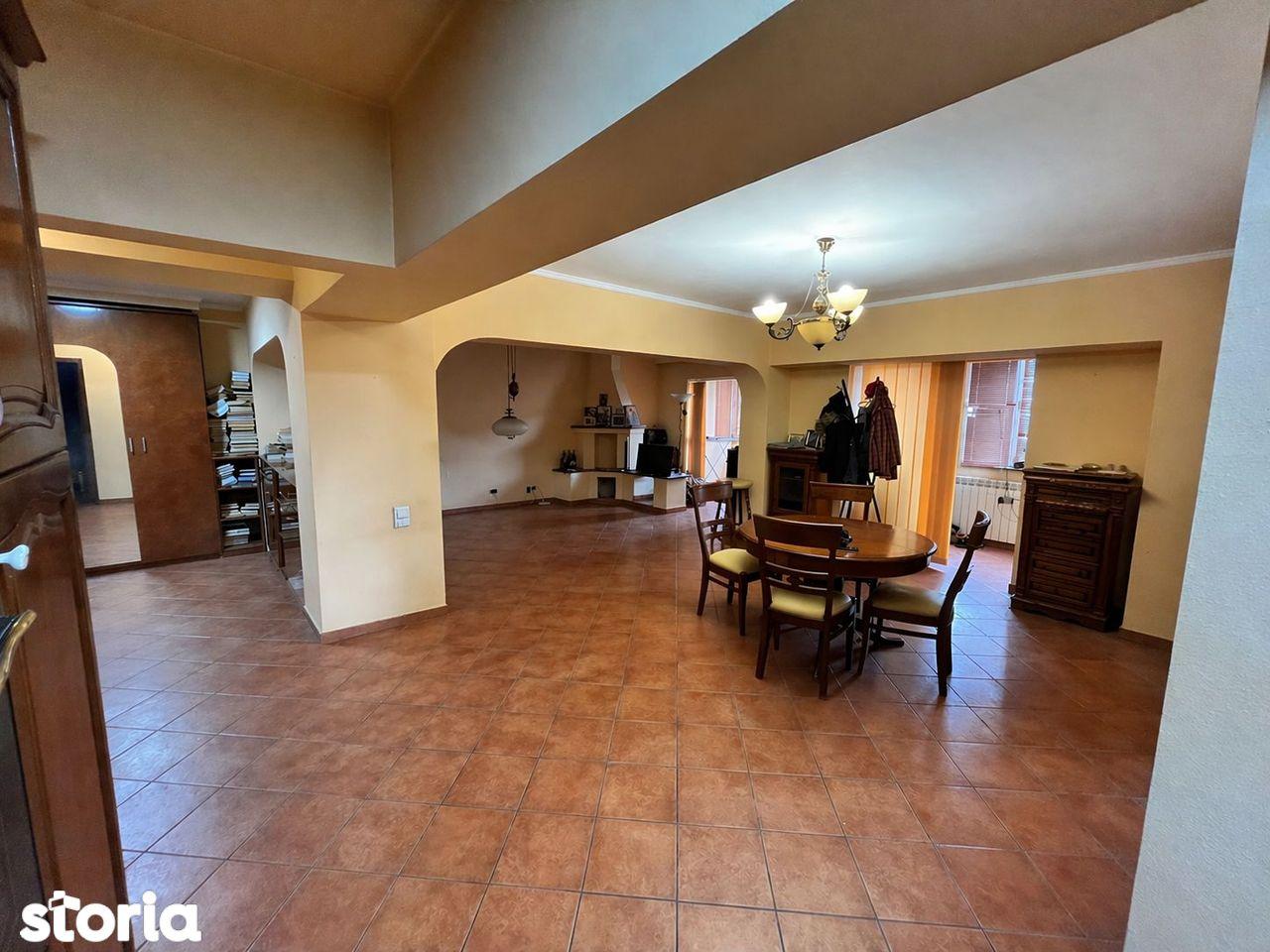Apartament unic în zonă