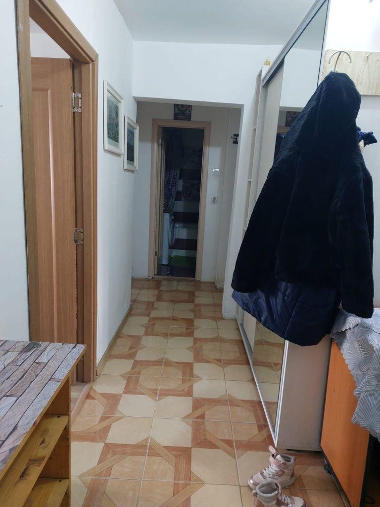 Apartament cu 2 camere, Calea Rahovei, disponibil imediat.