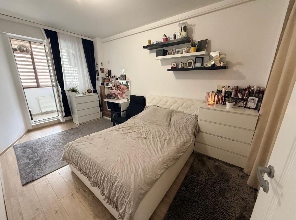 Particular vând ap. 2 camere decomandat complet mobilat si utilat-Militari  Residente