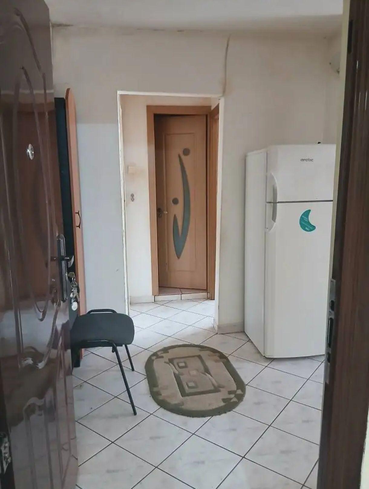 Vând apartament cu 2 camere decomandat Strada Oituz 3 - imagine 1
