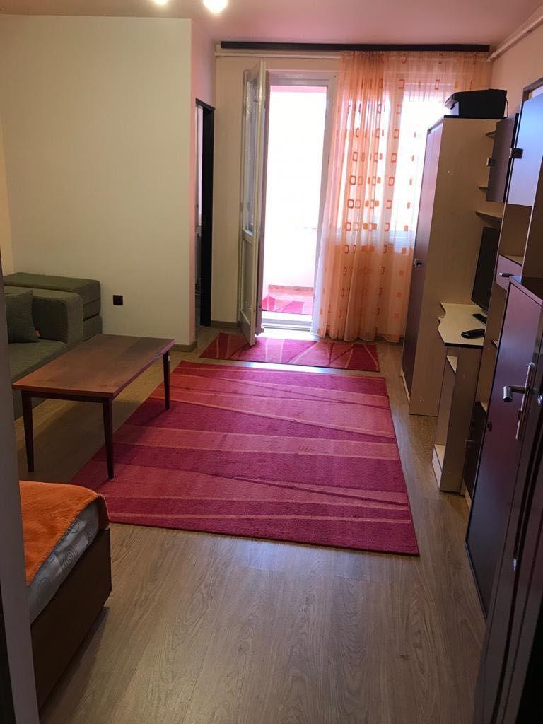 Garsonieră de închiriat – mobilată, luminoasă. - imagine 1