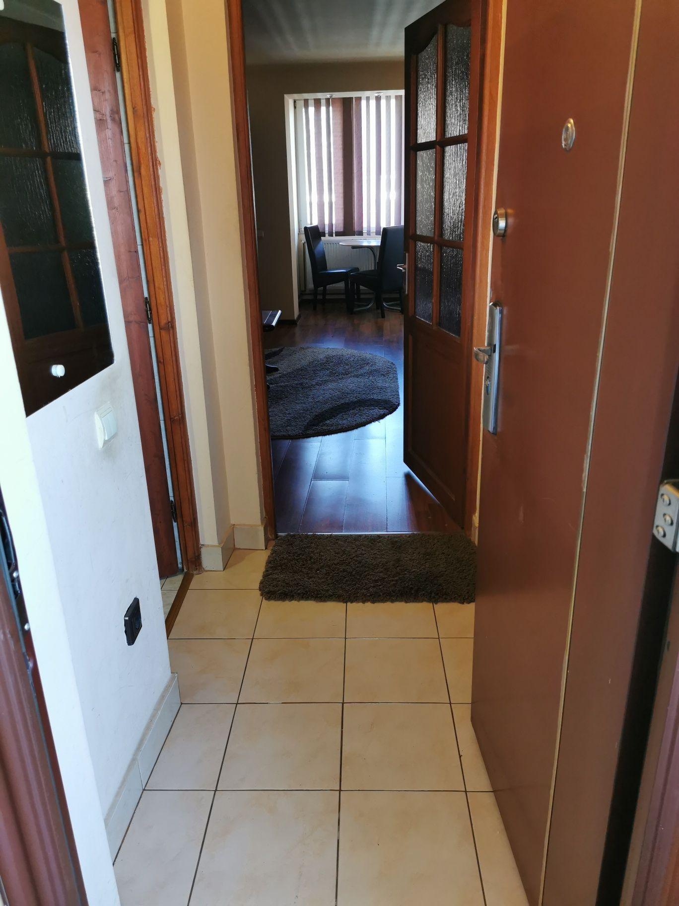 Inchiriez garsoniera Independentei,vis a vis de Vivo mol. - imagine 1