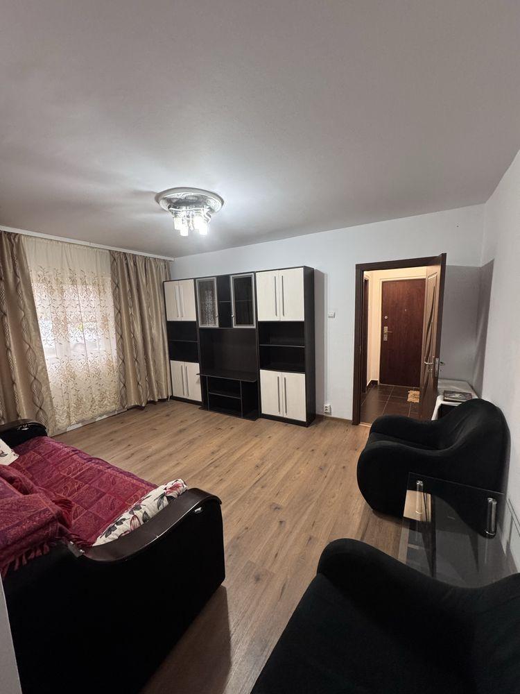 Apartament de inchiriat 3 camere/ Baza 3 - imagine 1