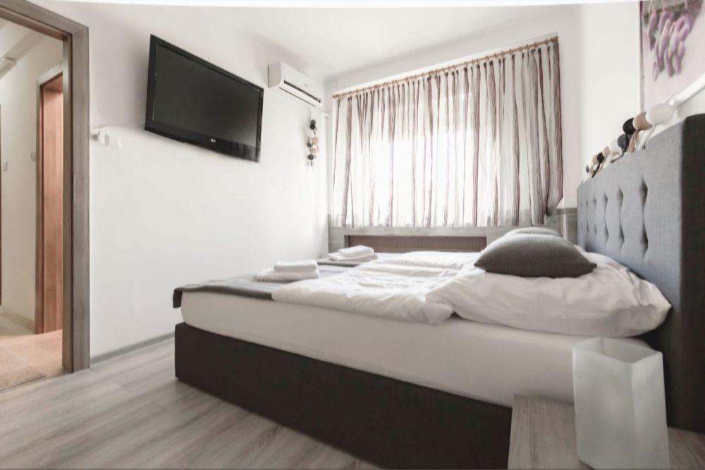 Apartament exclusiv de vânzare in zona centrală - imagine 1