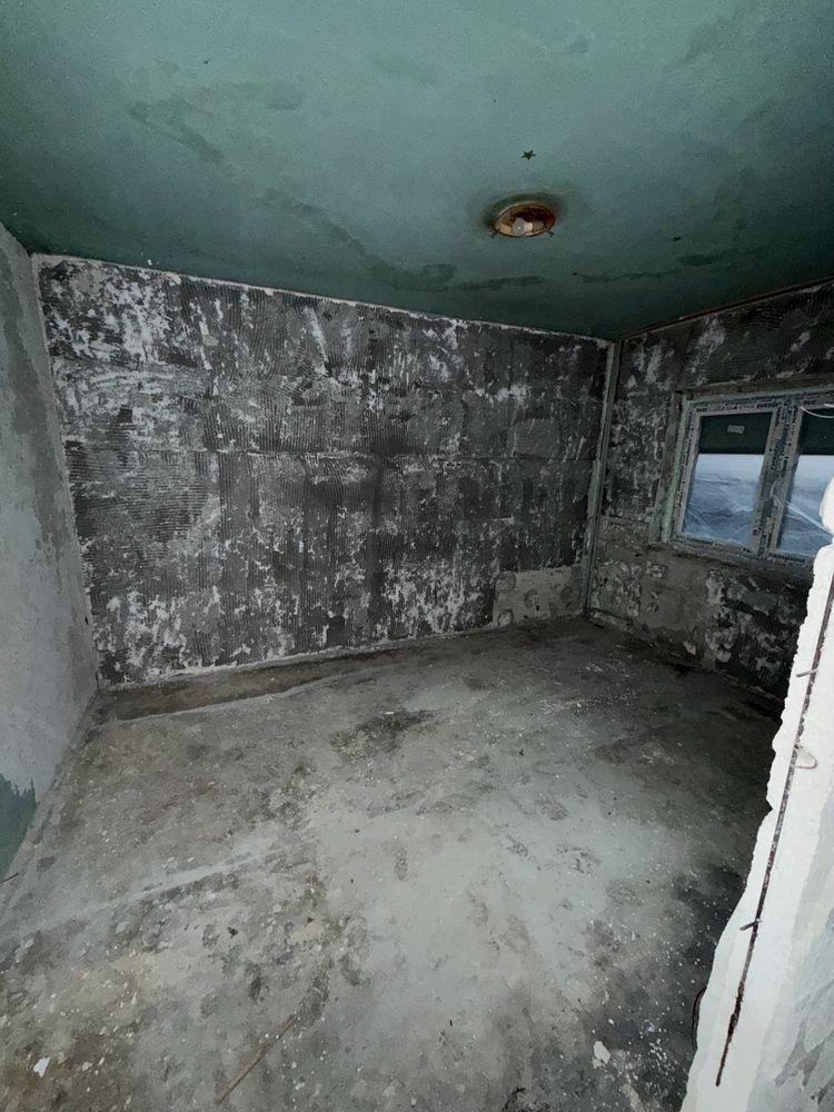 Vand apartament 2 camere, confectii