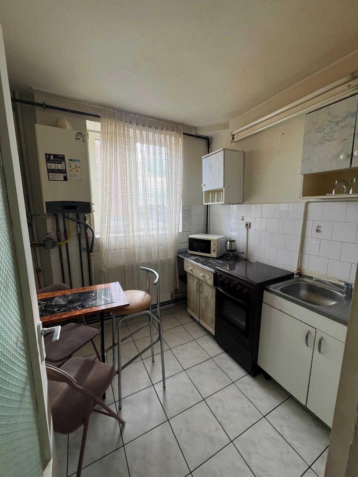 Vand apartament 2 camere, Romanilor,centrala proprie pe gaz - imagine 1