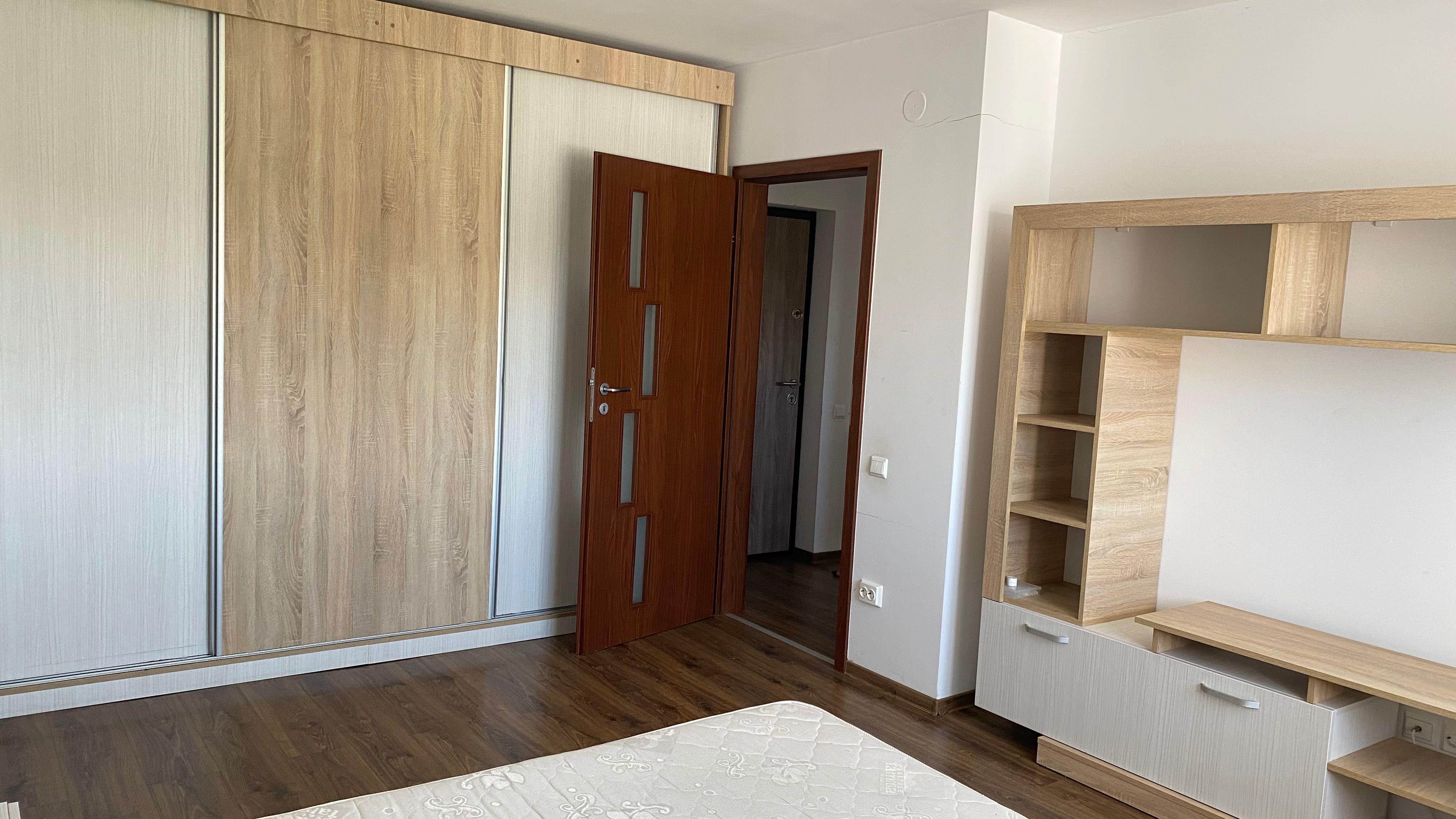 Vand apartament 2 camere bloc nou - imagine 1