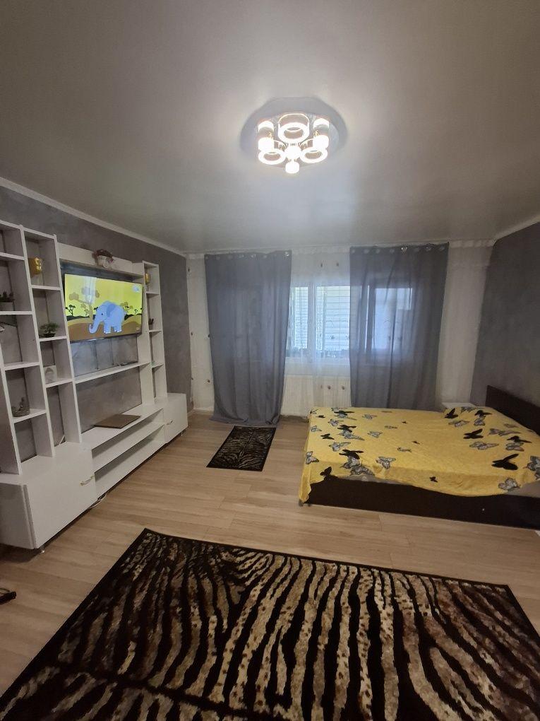 Proprietar închiriez garsonieră dubla  Bragadiru cu loc parcare