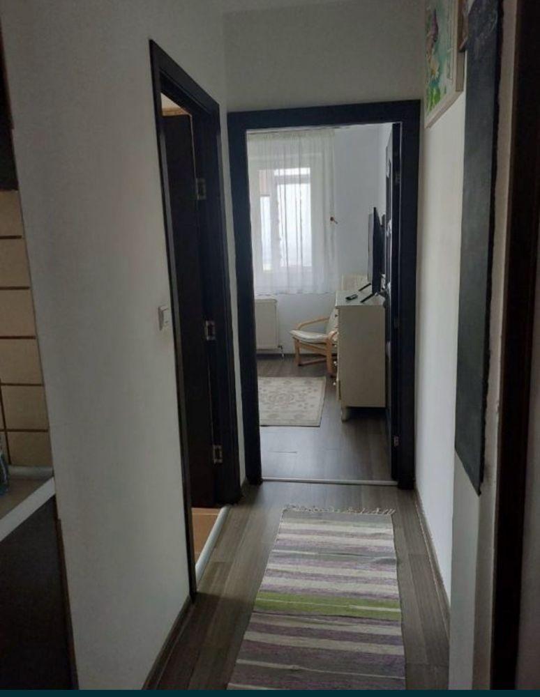 Vand apartament zona Precista! - imagine 1