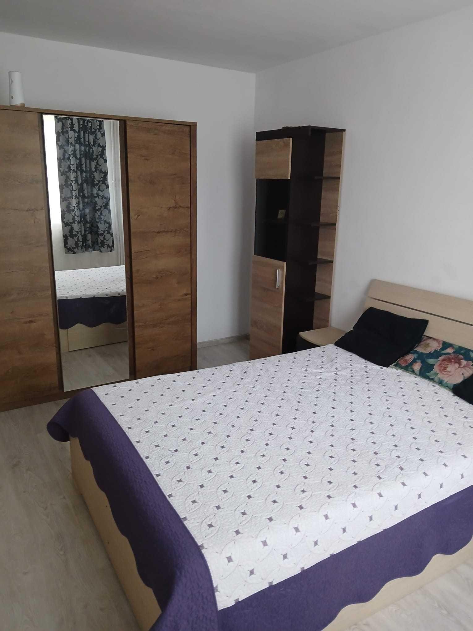 Inchiriere Garsoniera zona Orion, Piatra Neamt - imagine 1