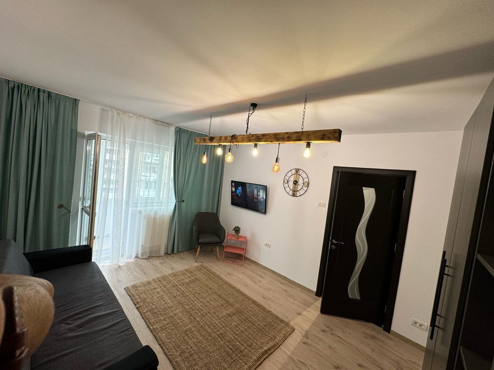 Garsoniera Piatra Neamt 400e