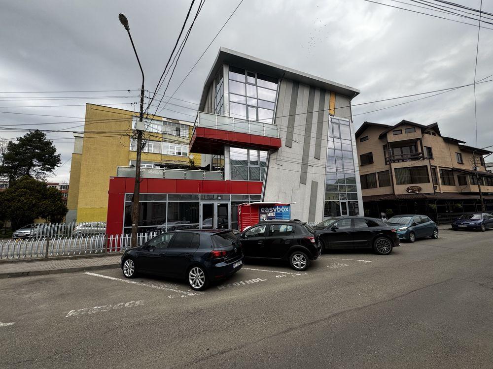 Inchiriez apartament 3 camere