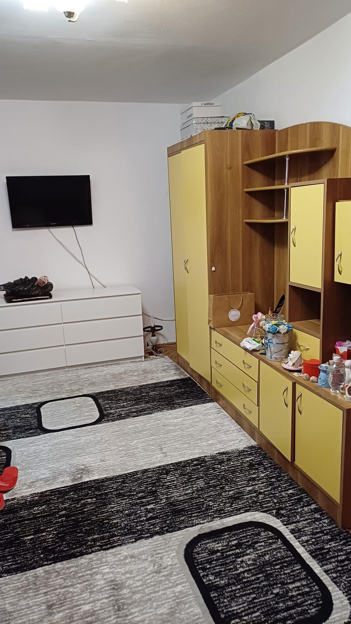 2 camere decomandate | 46 mp + balcon 7 mp | perfect pentru închiriere - imagine 1