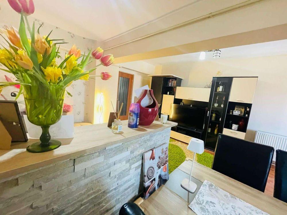 Apartament 2 camere situat central - imagine 1