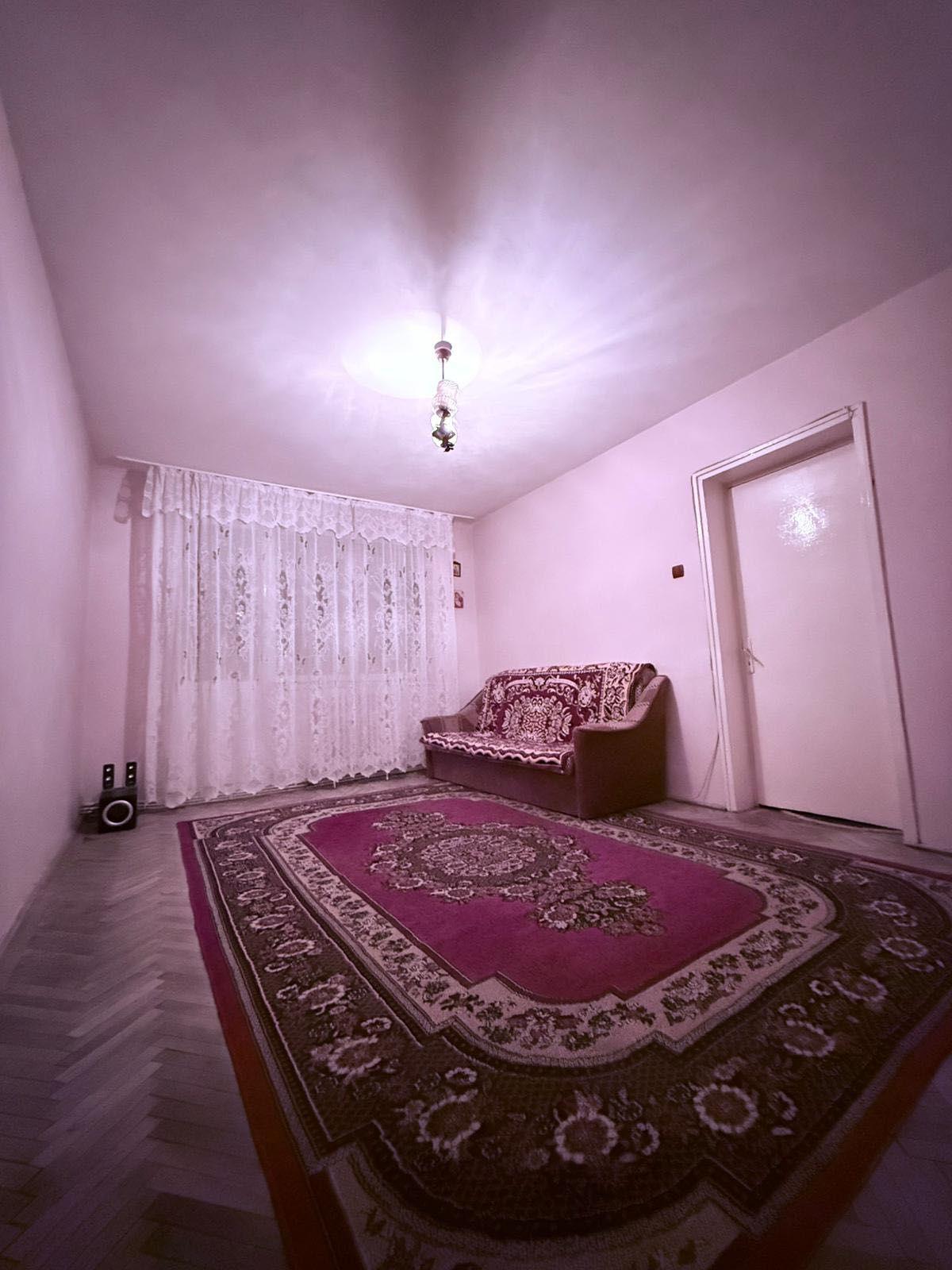 Apartament cu 2 camere  !Târgu Jiu, zona centrală, Strada Unirii !