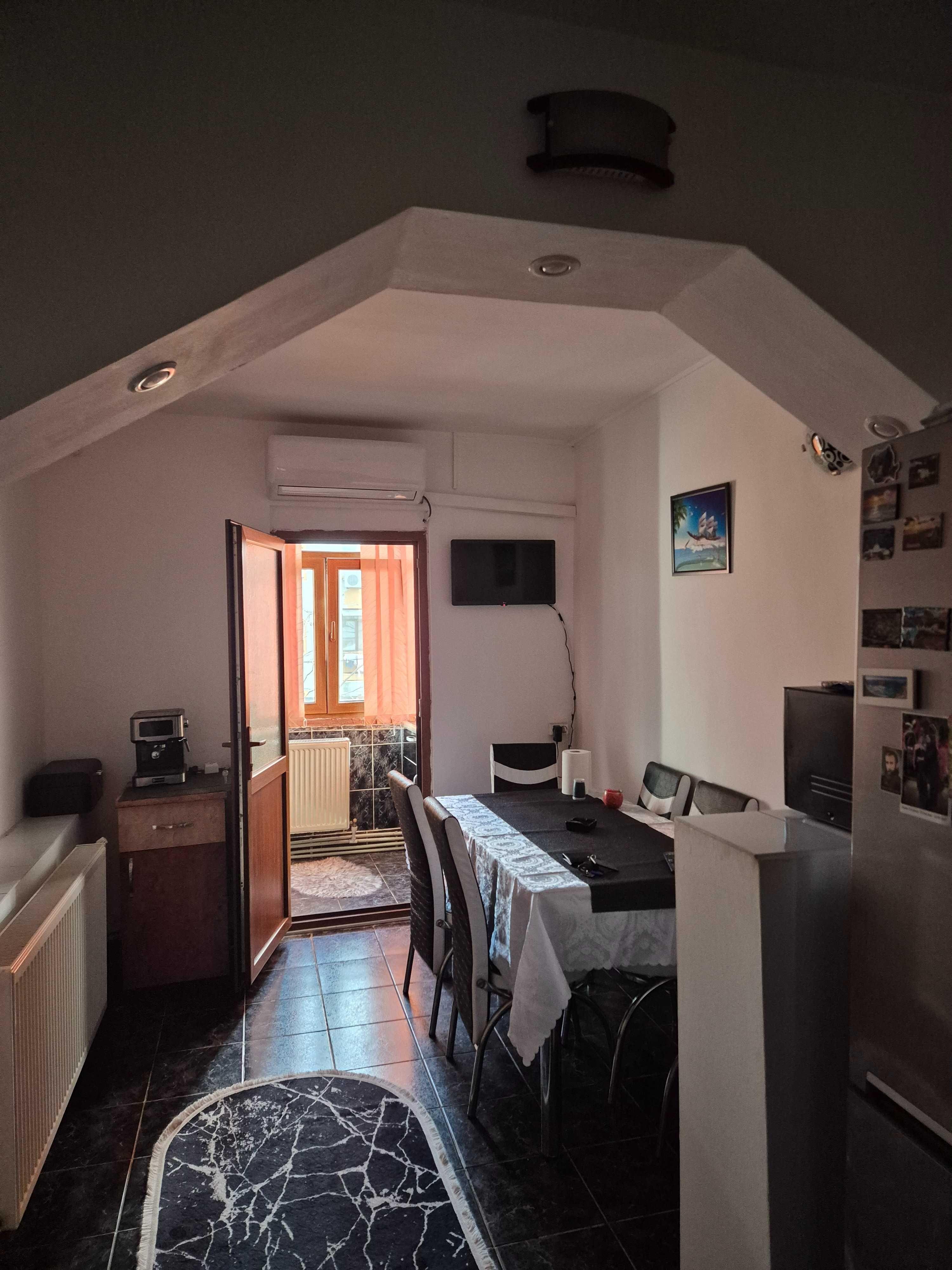 Apartament de vânzare